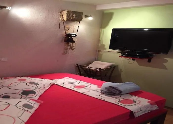 Elena St - A2 Red Apartament Split